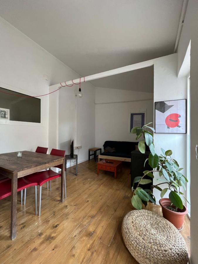 Alojamiento Con Encanto En Planta Superior Ideal Para Trabajo Y Escapadas Familiares En Montserrat Esparreguera Dış mekan fotoğraf