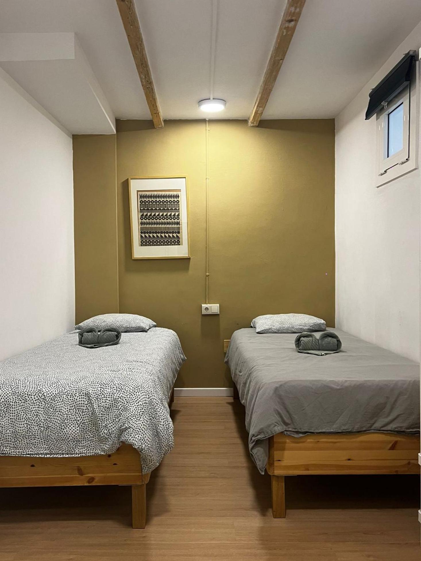 Alojamiento Con Encanto En Planta Superior Ideal Para Trabajo Y Escapadas Familiares En Montserrat Esparreguera Dış mekan fotoğraf