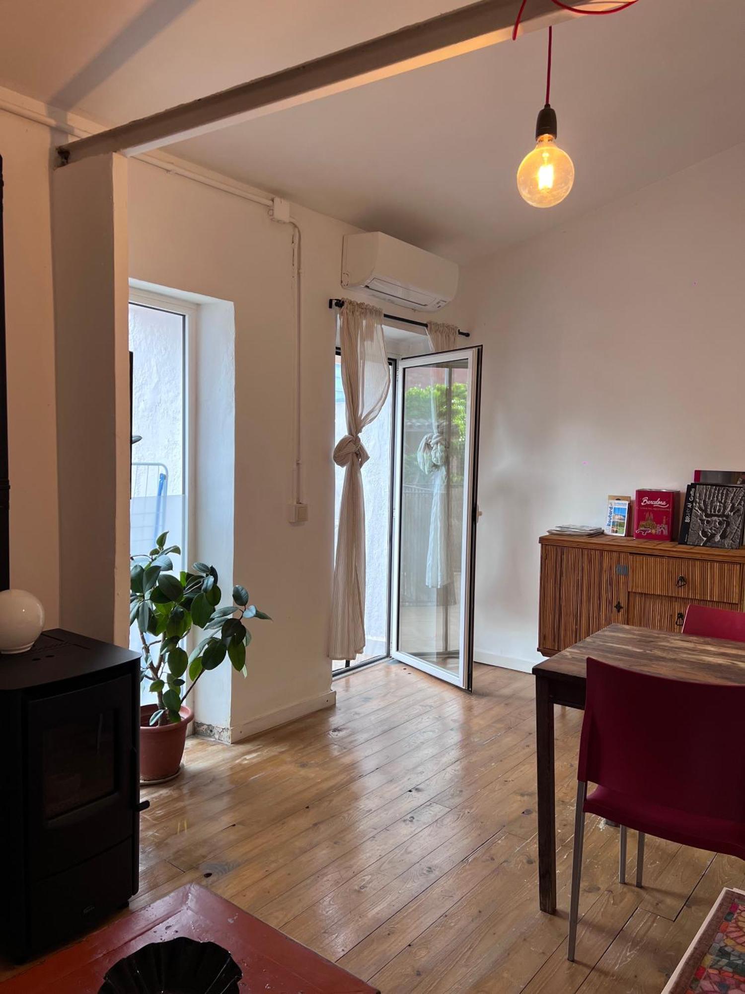 Alojamiento Con Encanto En Planta Superior Ideal Para Trabajo Y Escapadas Familiares En Montserrat Esparreguera Dış mekan fotoğraf