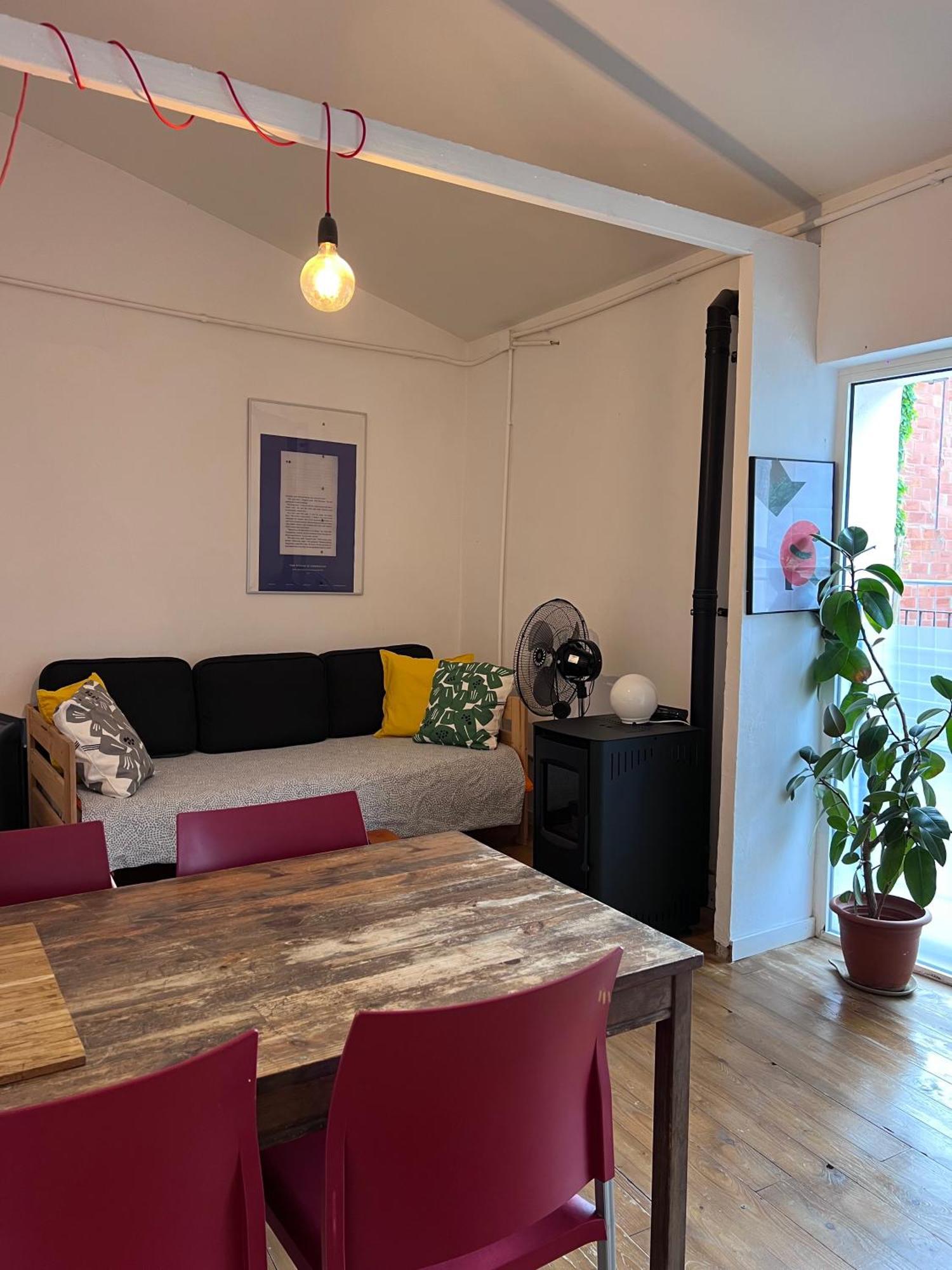 Alojamiento Con Encanto En Planta Superior Ideal Para Trabajo Y Escapadas Familiares En Montserrat Esparreguera Dış mekan fotoğraf